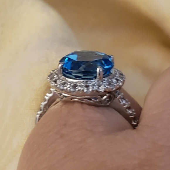 Size 7, Swiss Blue Topaz & White Sapphire, tgw 5.75 carats, NWT - Picture 3 of 7